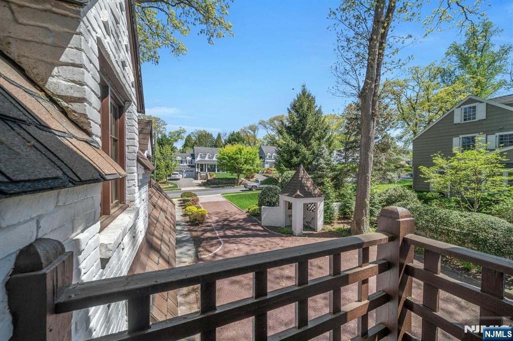 732 Parsons Road