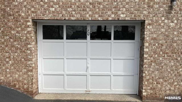 27-33 Corsa Terrace 10B