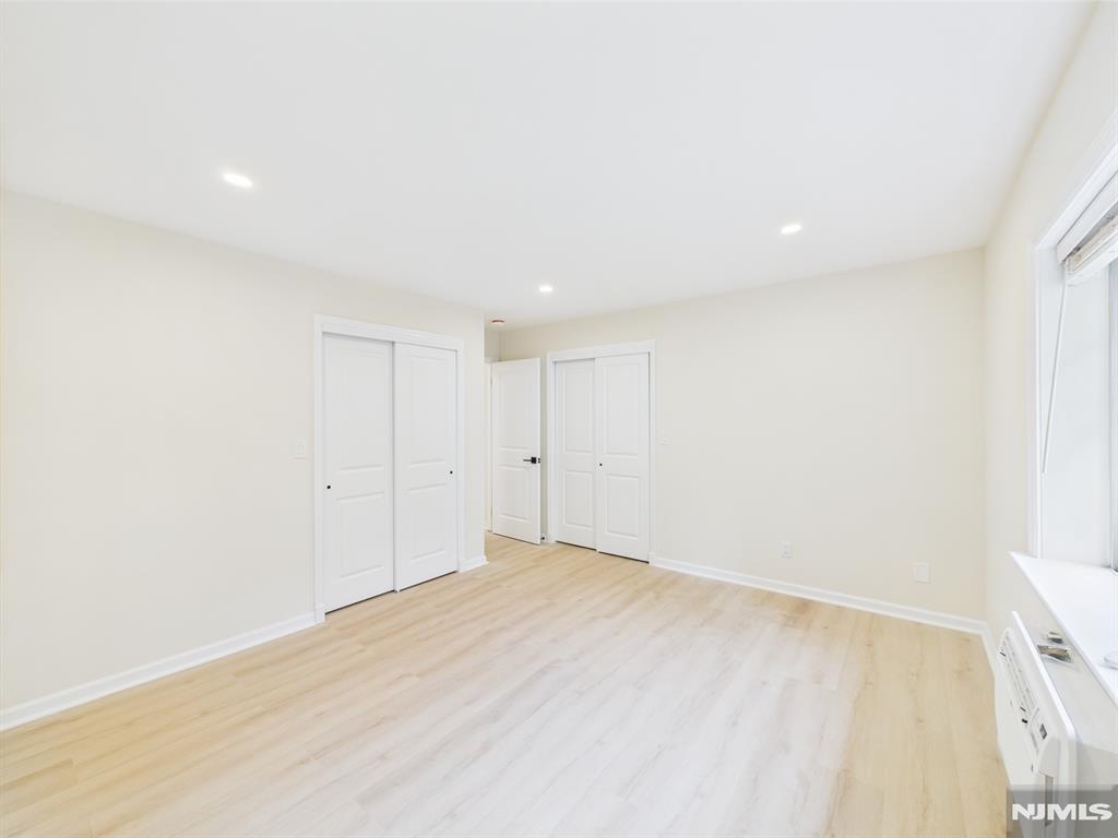 27-33 Corsa Terrace 10B