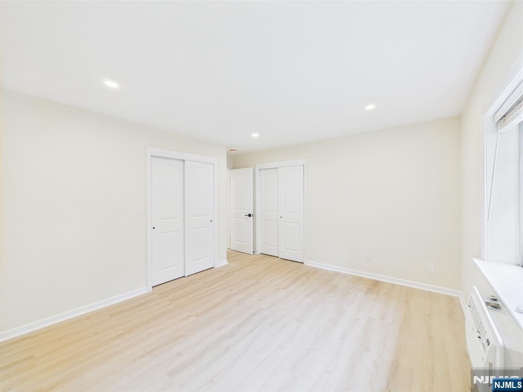 27-33 Corsa Terrace 10B