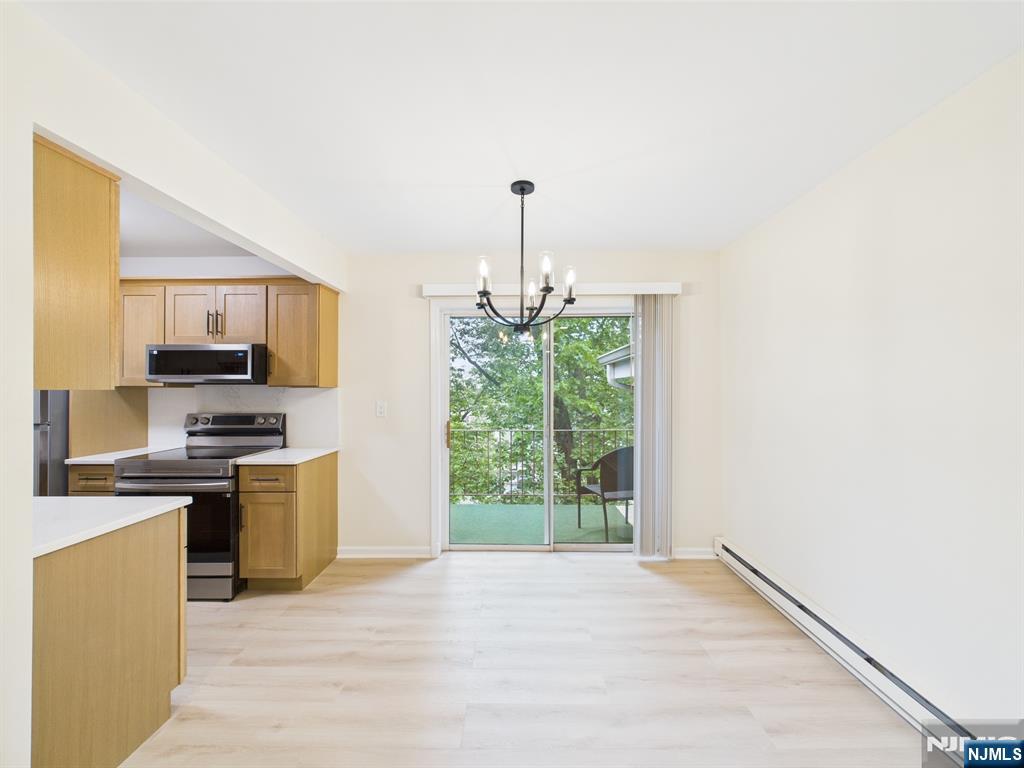 27-33 Corsa Terrace 10B