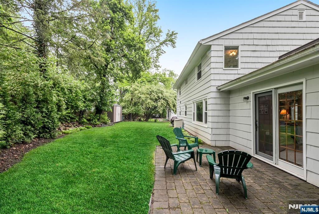 960 Andover Terrace