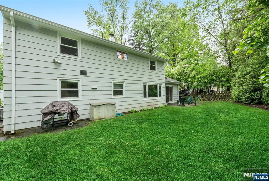 960 Andover Terrace