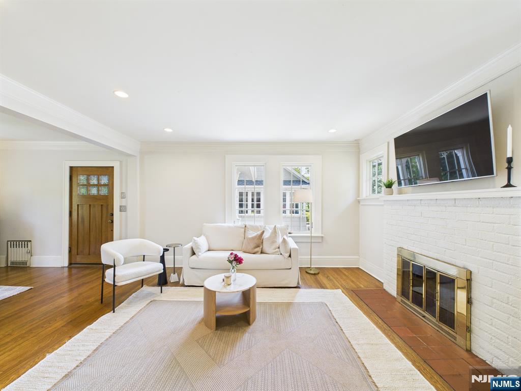 347 Linwood Avenue
