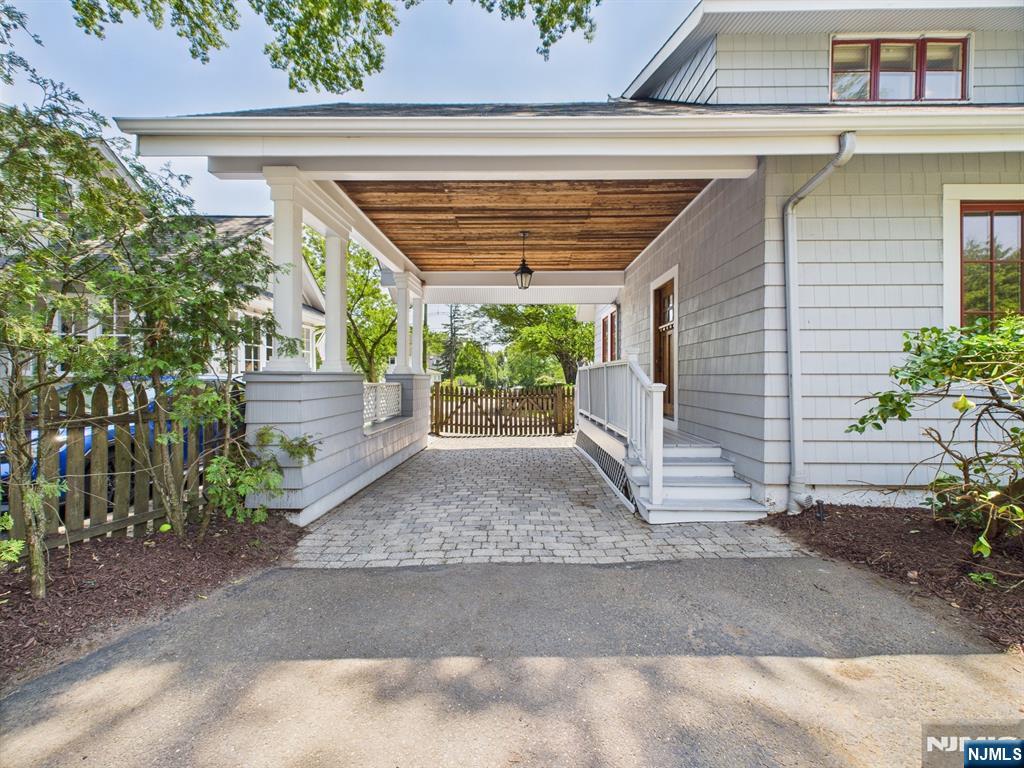 347 Linwood Avenue