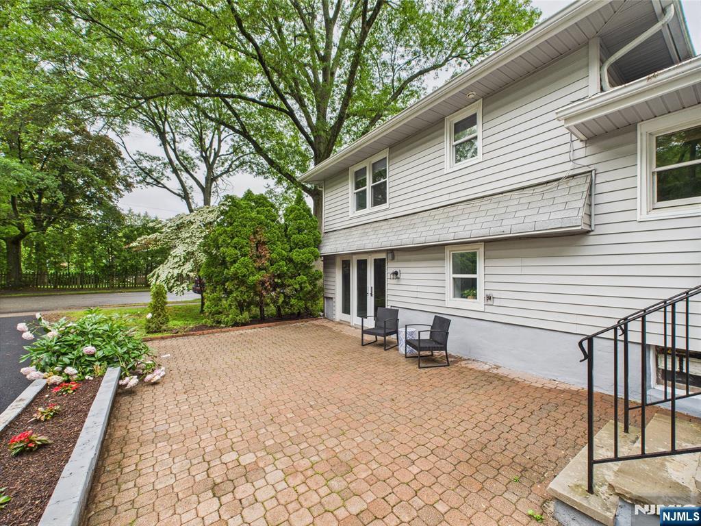 440 Albin Court