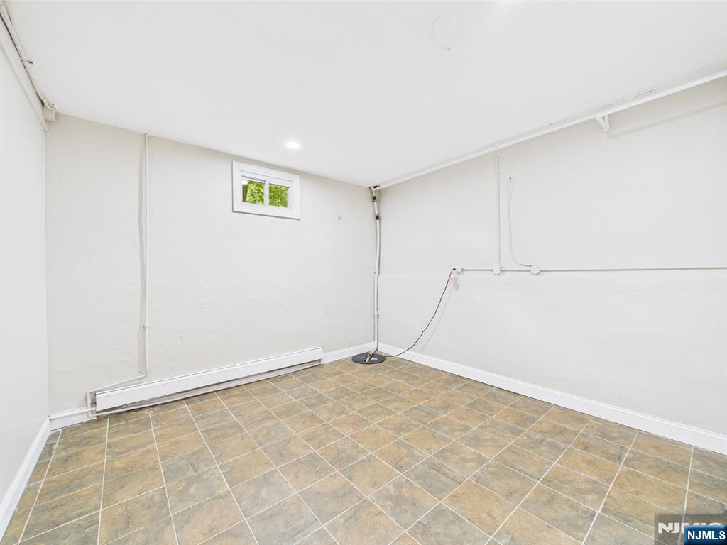 440 Albin Court