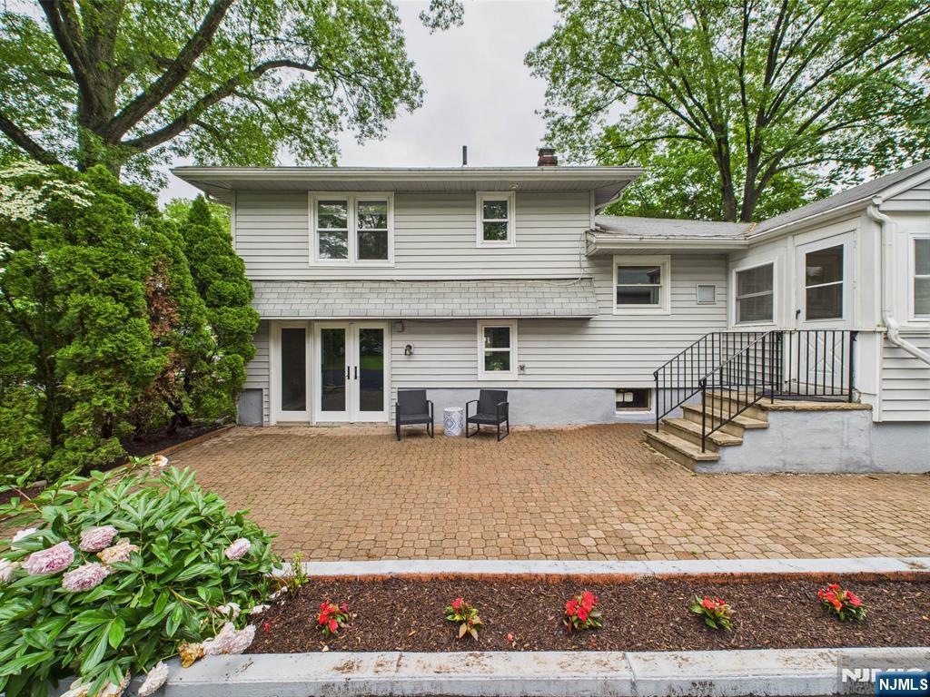 440 Albin Court