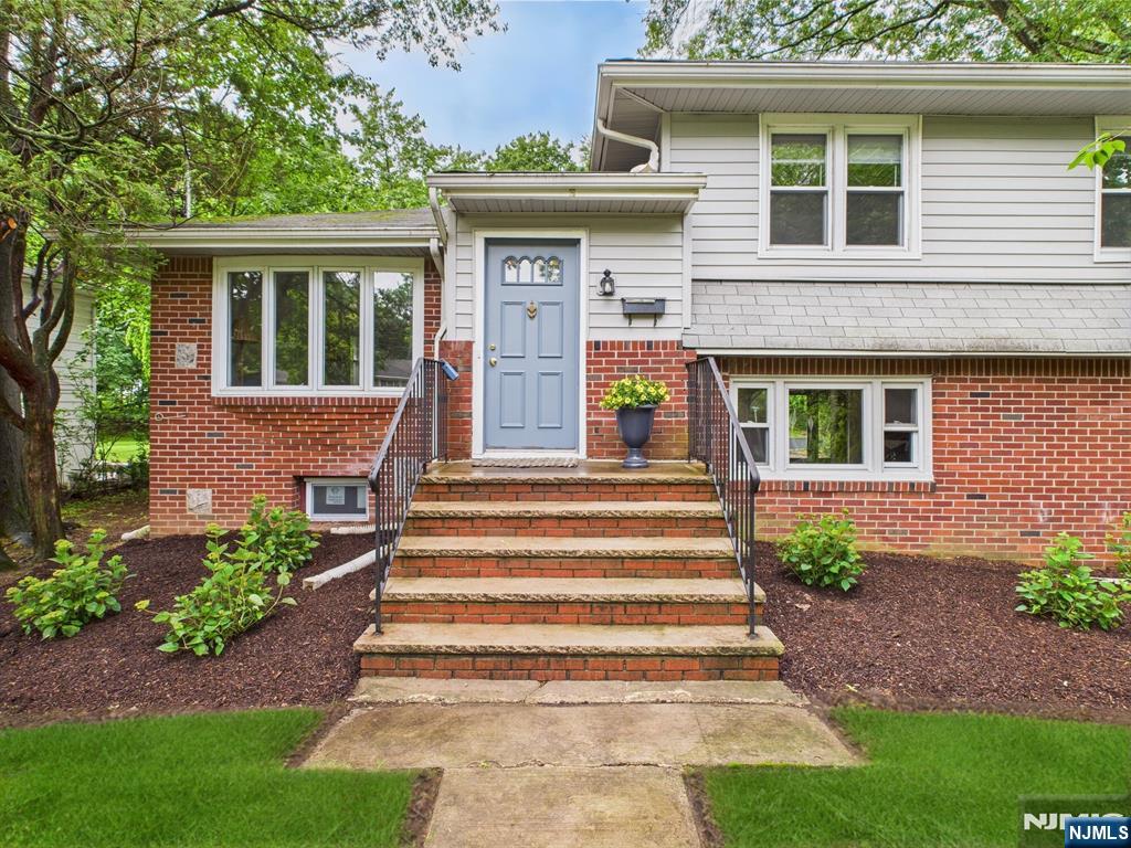 440 Albin Court