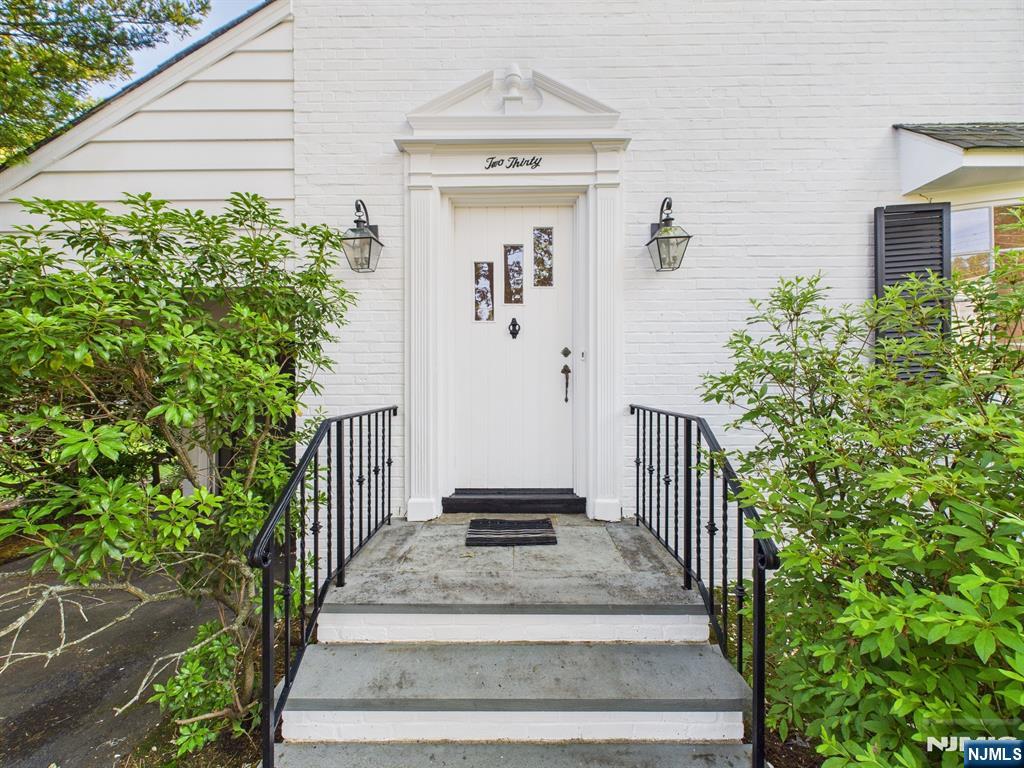 230 California Street