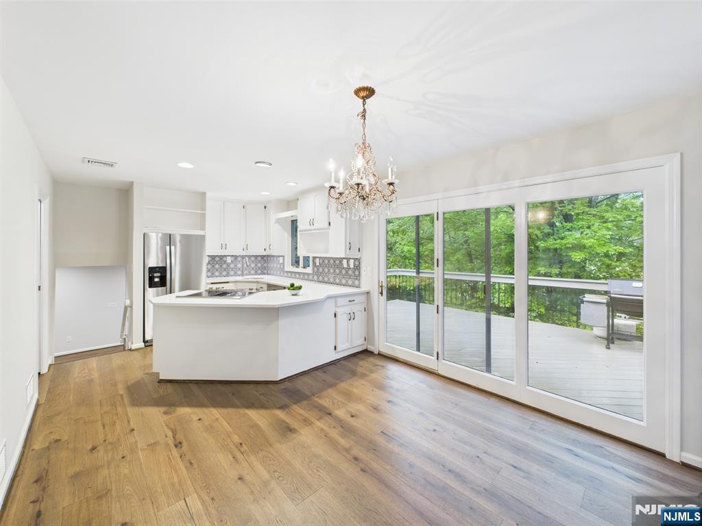 995 Andover Terrace