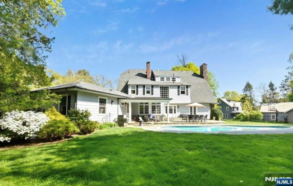 520 Heights Road