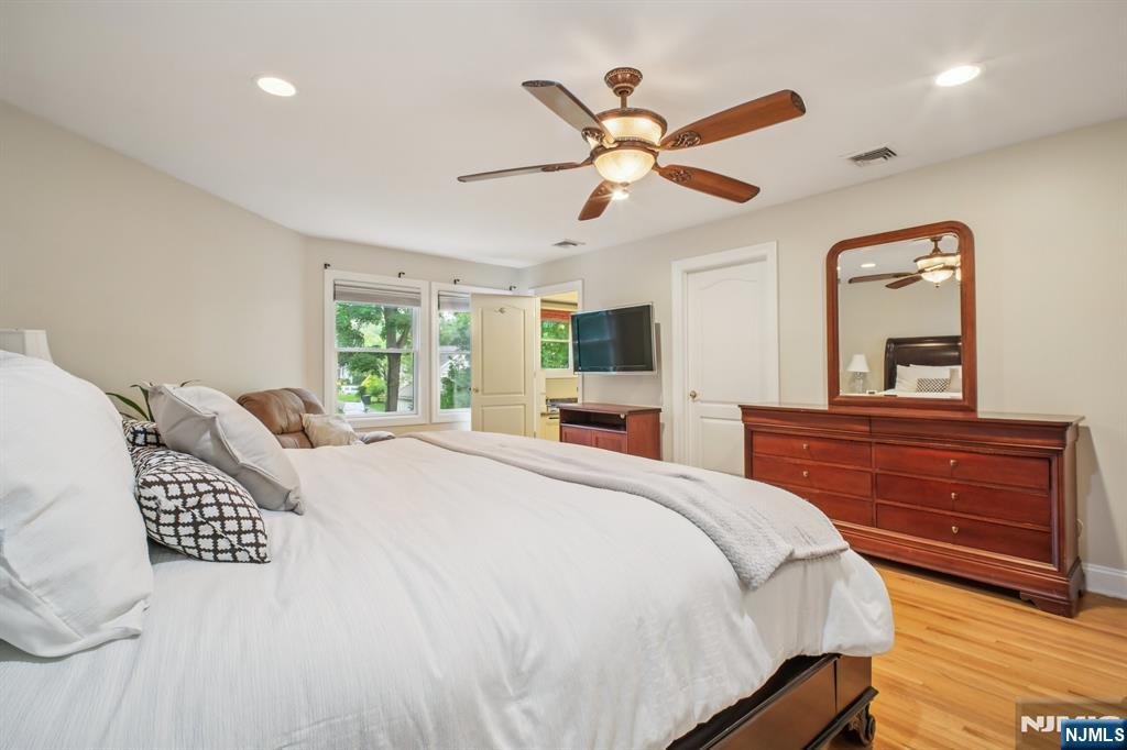 519 Laurel Road