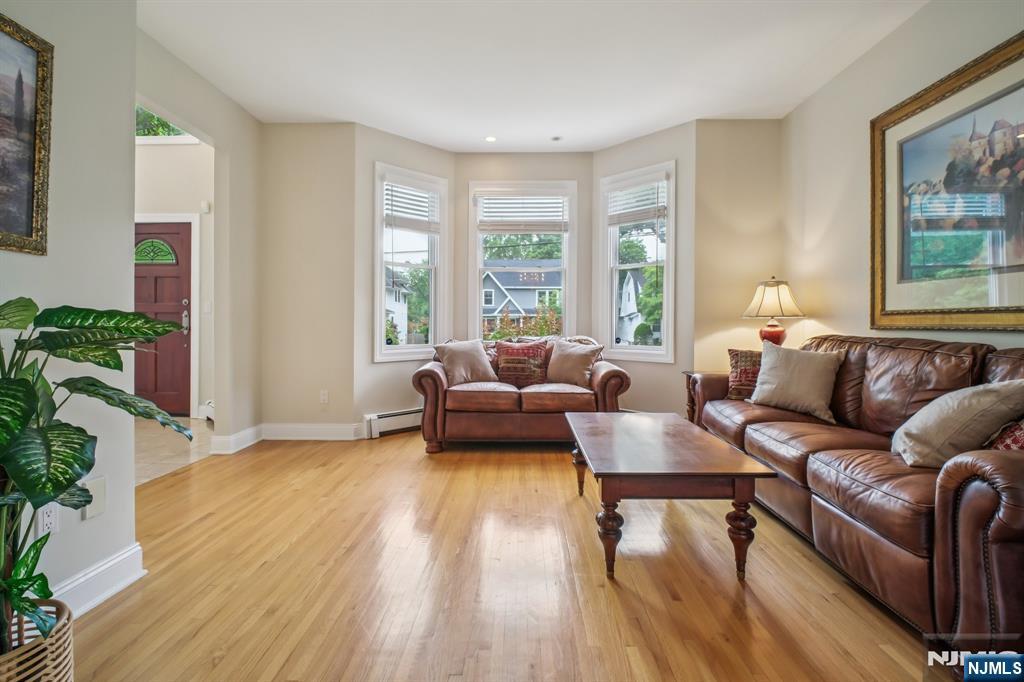 519 Laurel Road