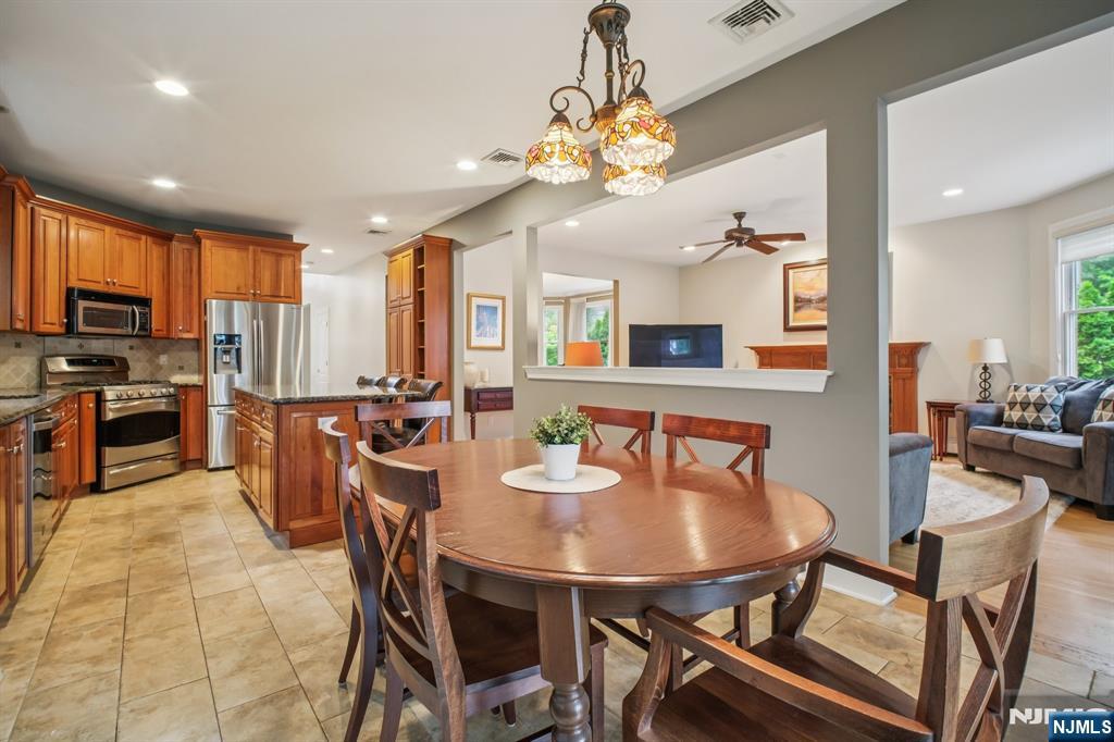519 Laurel Road