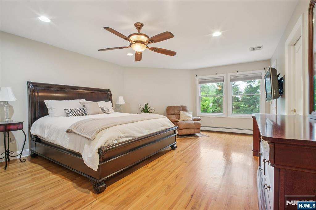 519 Laurel Road