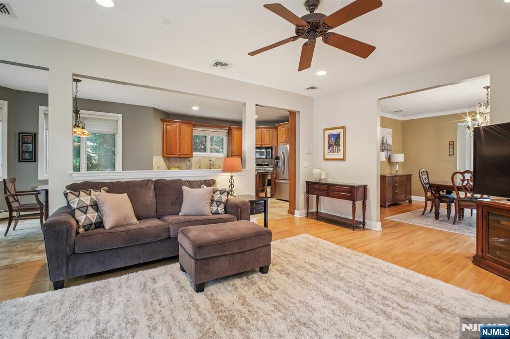 519 Laurel Road