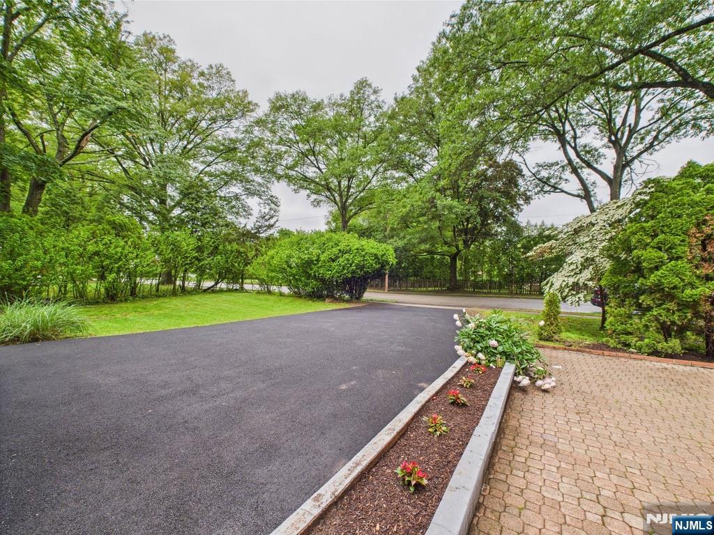 440 Albin Court