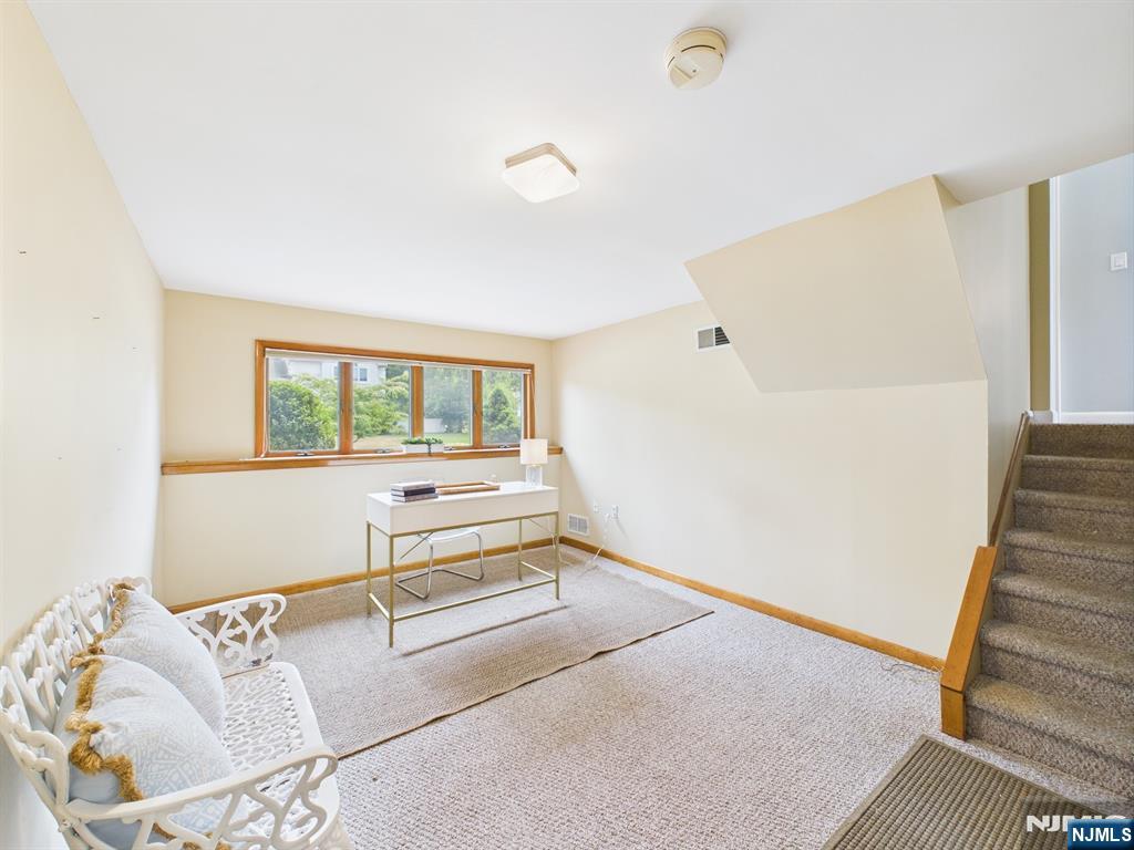659 Swathmore Lane