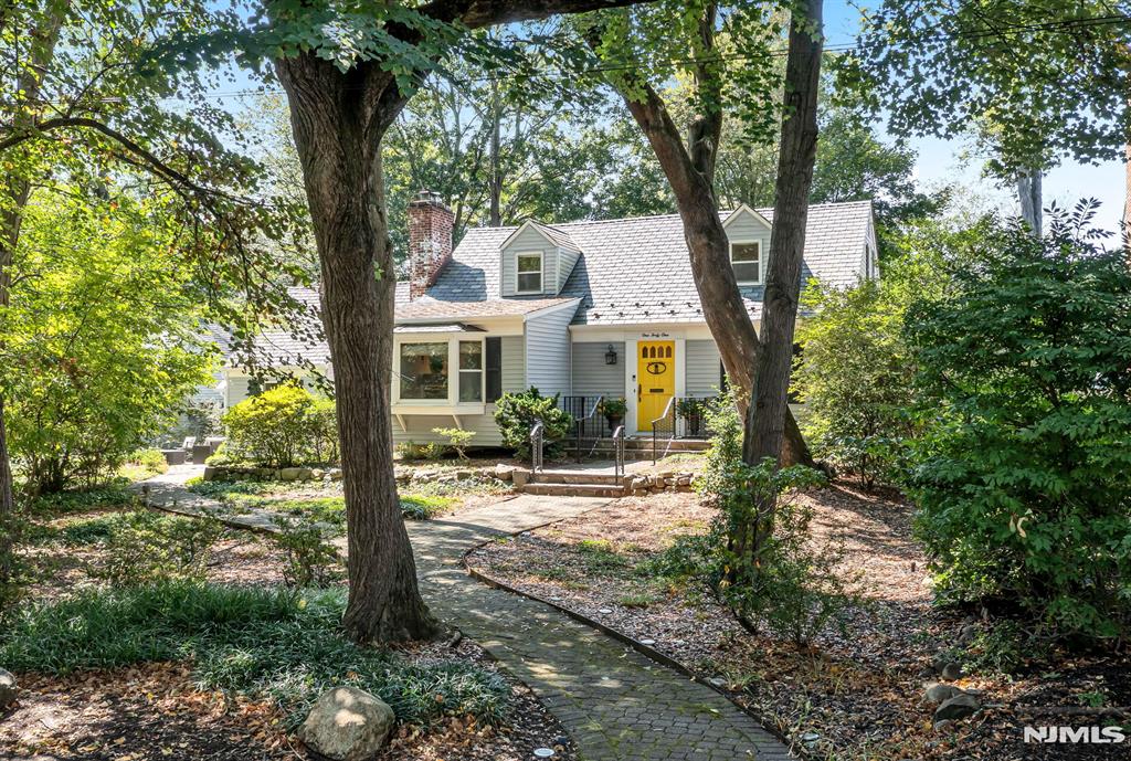 141 Morton Drive