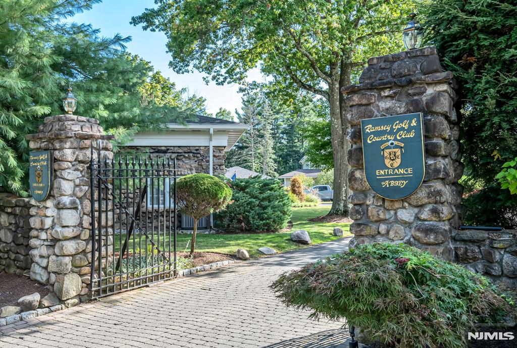 141 Morton Drive