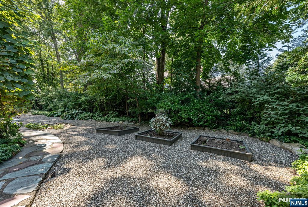 141 Morton Drive