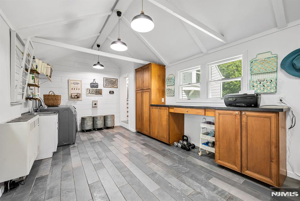 141 Morton Drive