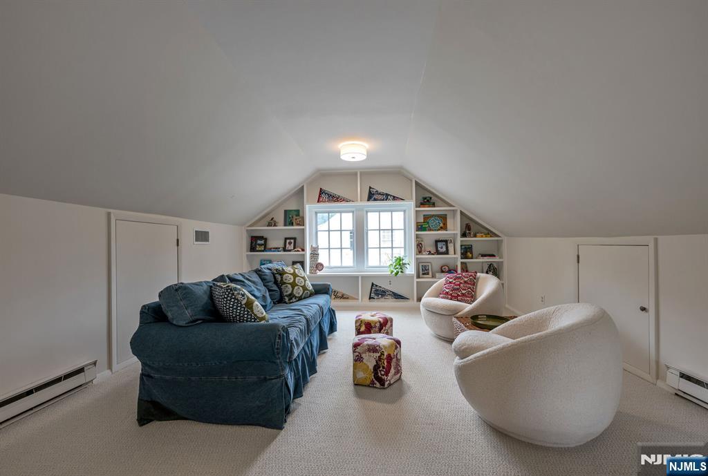 208 Bellair Road