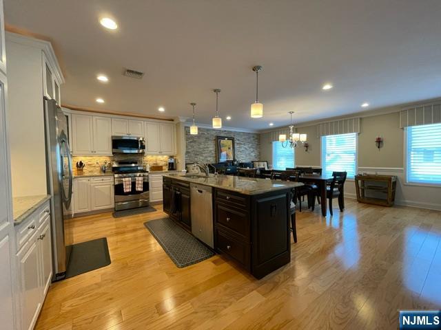 1002 Whitney Lane