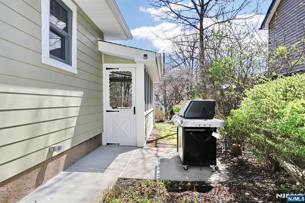 61 Fairview Avenue