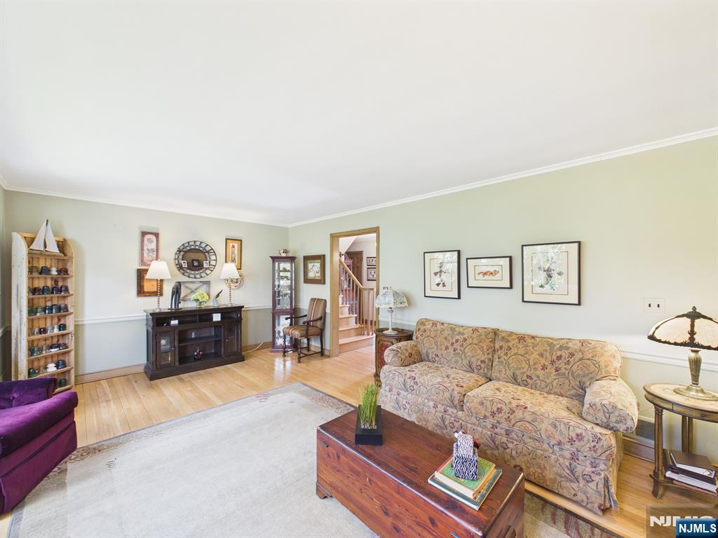 808 Parsons Road