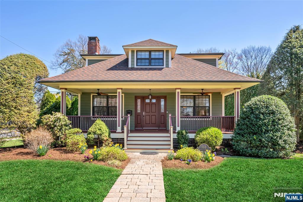 133 N Pleasant Avenue