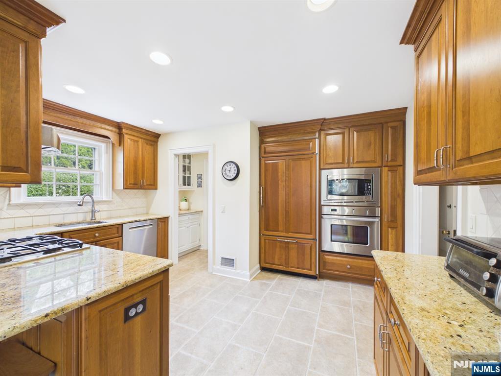 342 Beechwood Road