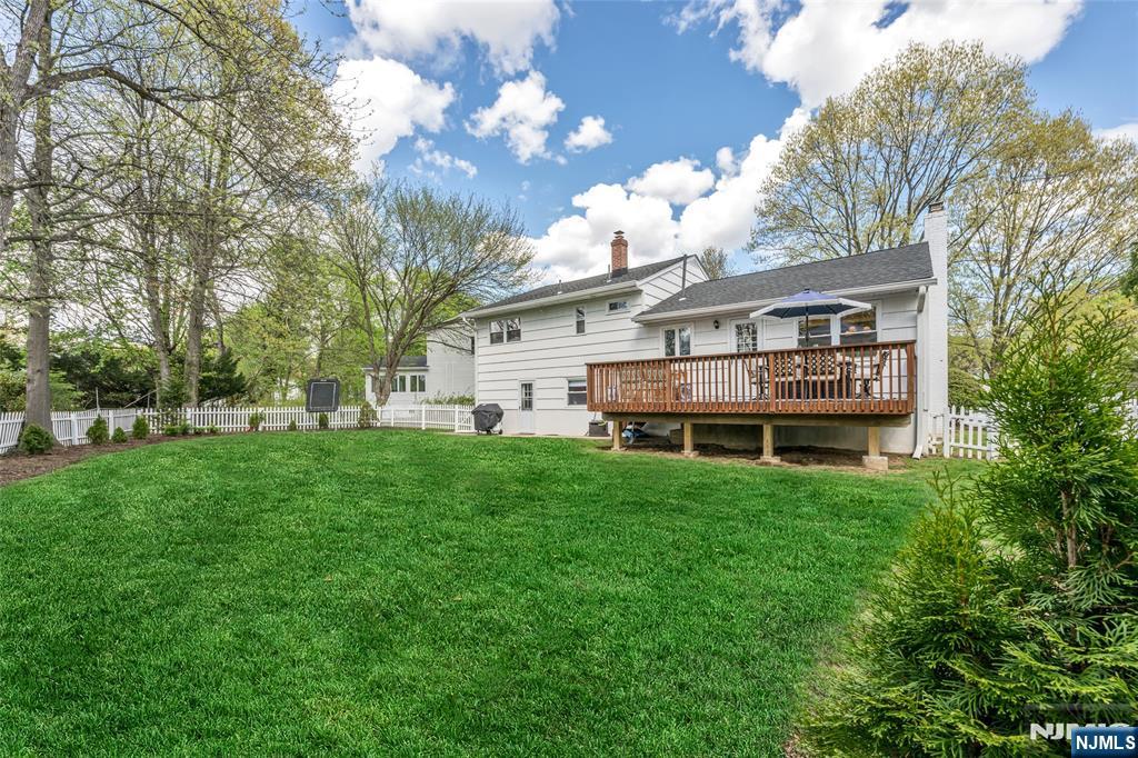 280 Eldon Court