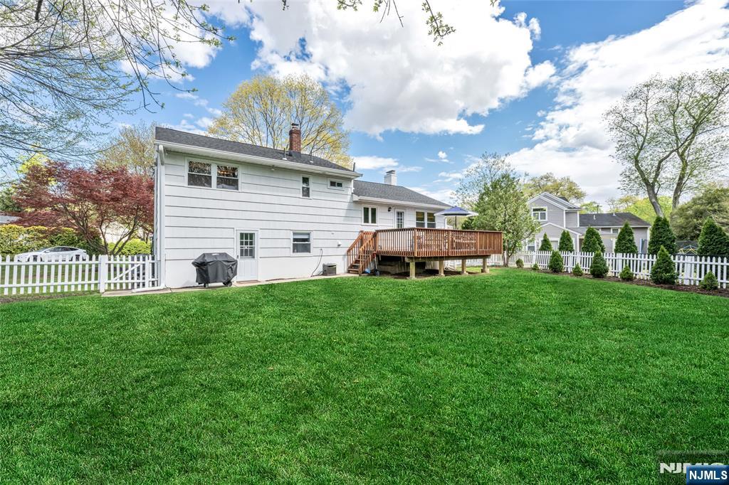 280 Eldon Court