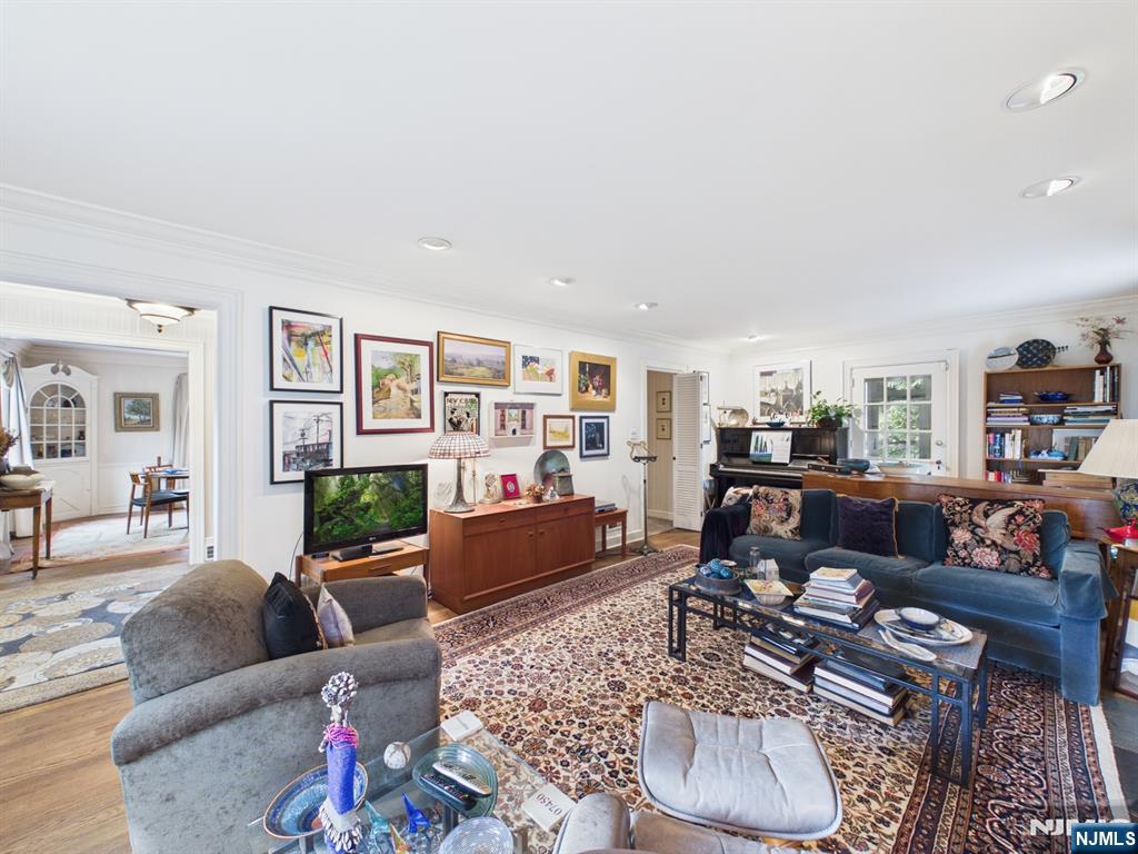 318 Beechwood Road