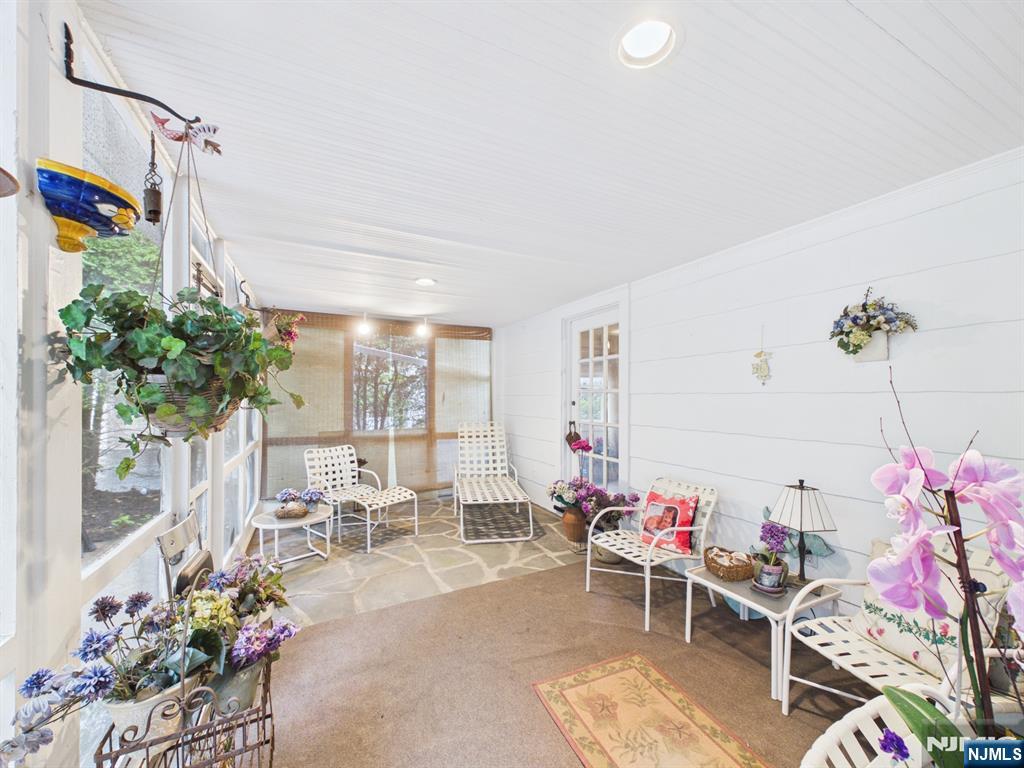 318 Beechwood Road