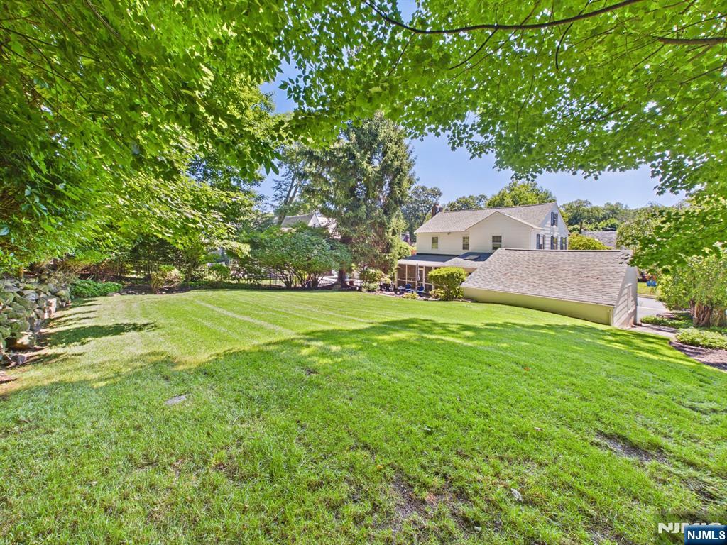 318 Beechwood Road