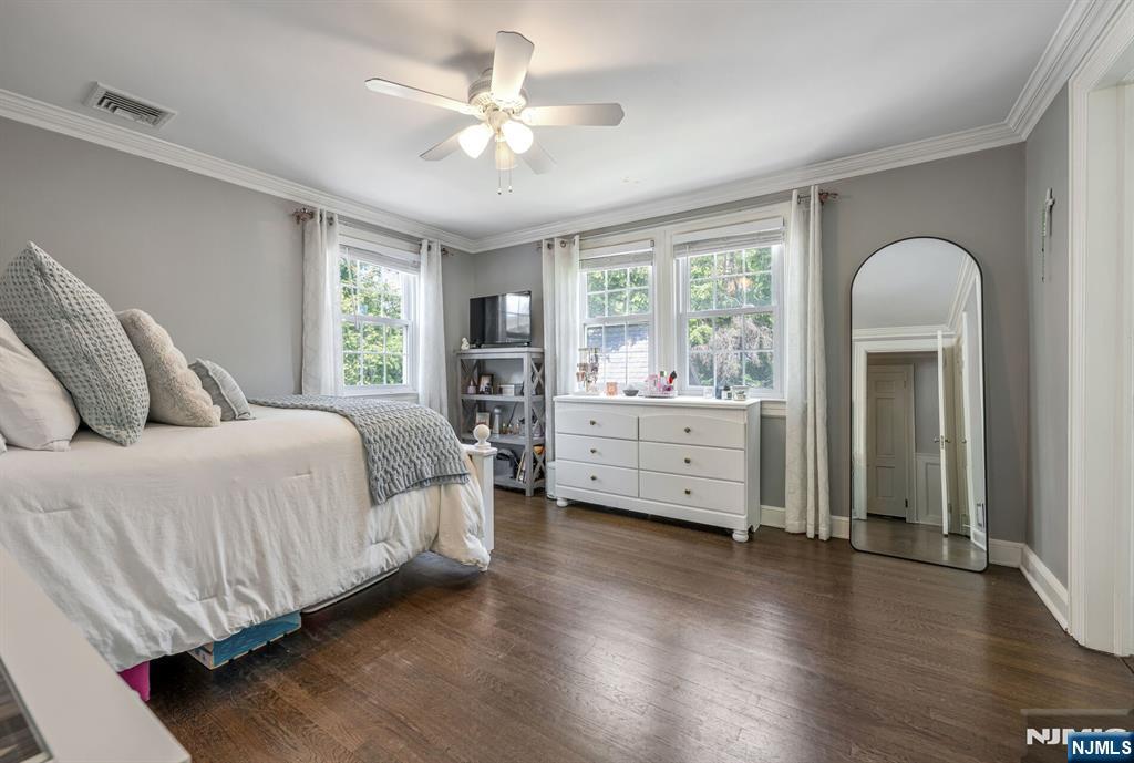 243 Hempstead Road