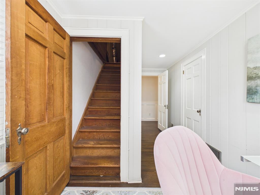 243 Hempstead Road
