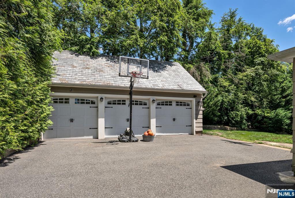 243 Hempstead Road
