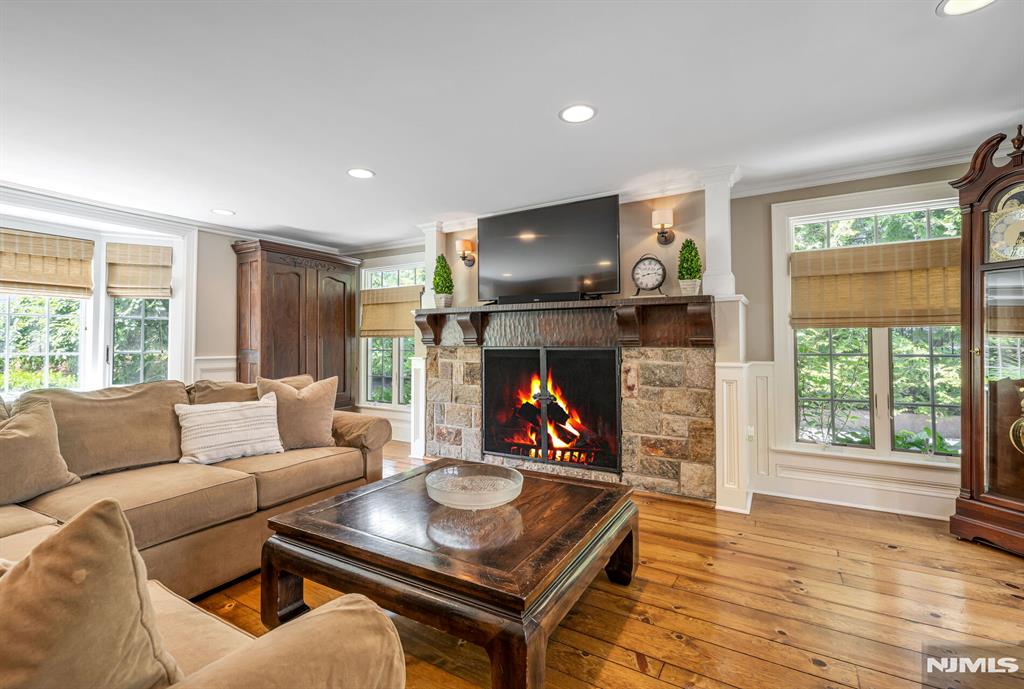 243 Hempstead Road