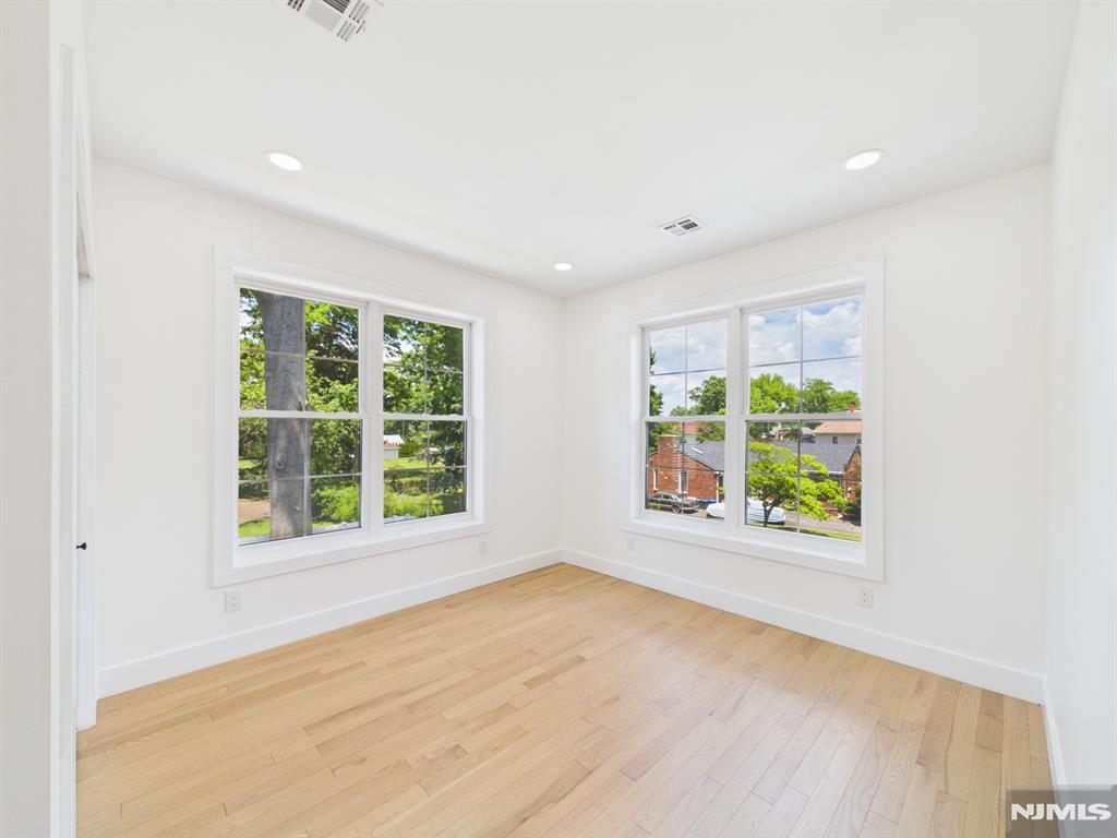 64 Graham Place