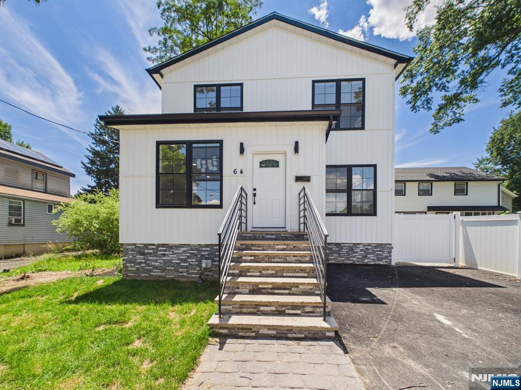 64 Graham Place