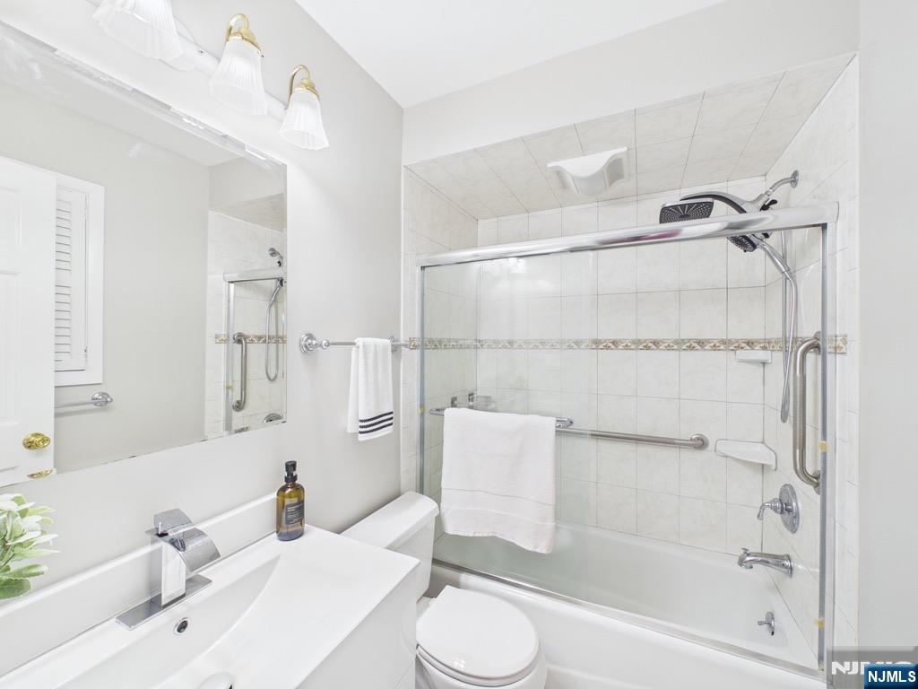 126 Southern Parkway