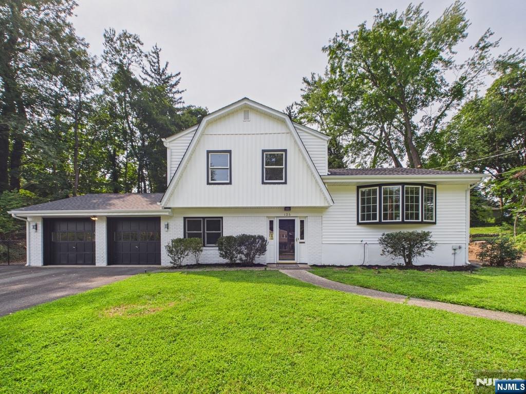 126 Southern Parkway