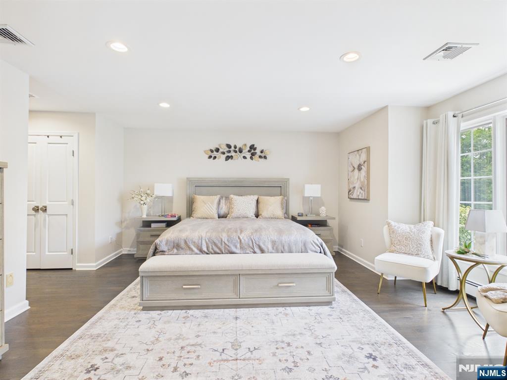 2 Normandy Court