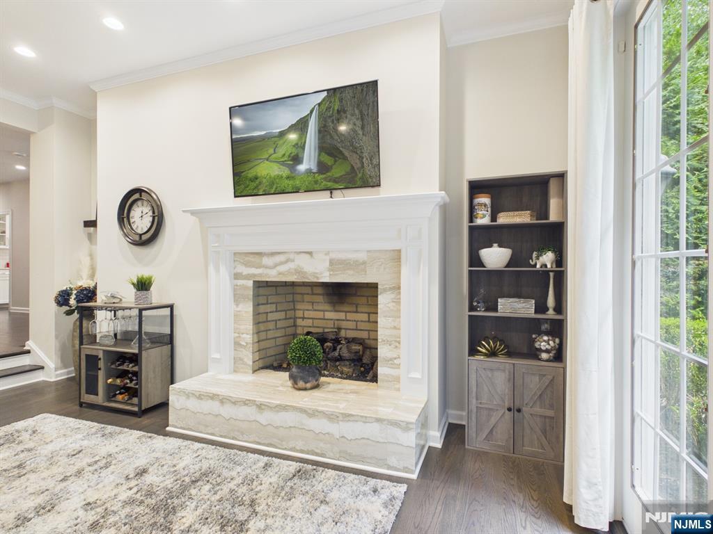 2 Normandy Court