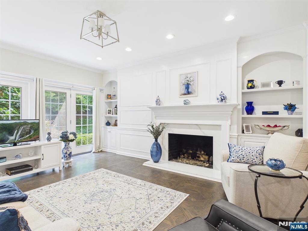 2 Normandy Court