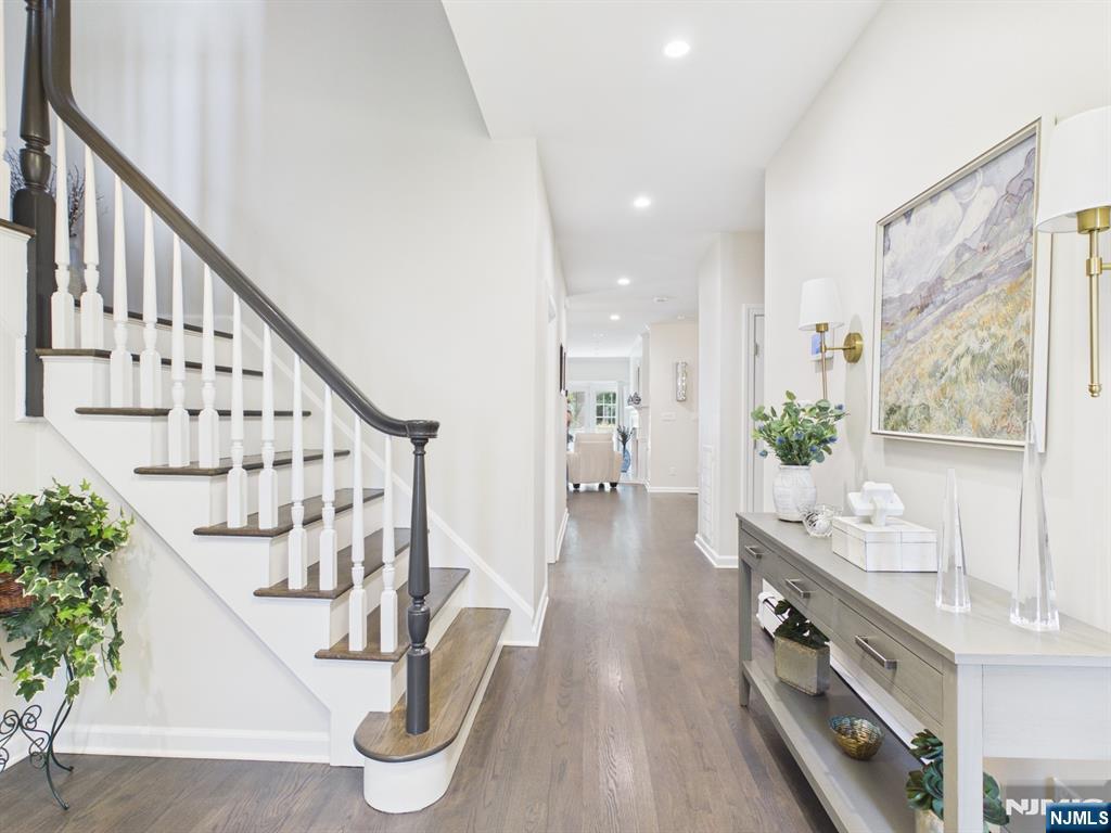 2 Normandy Court